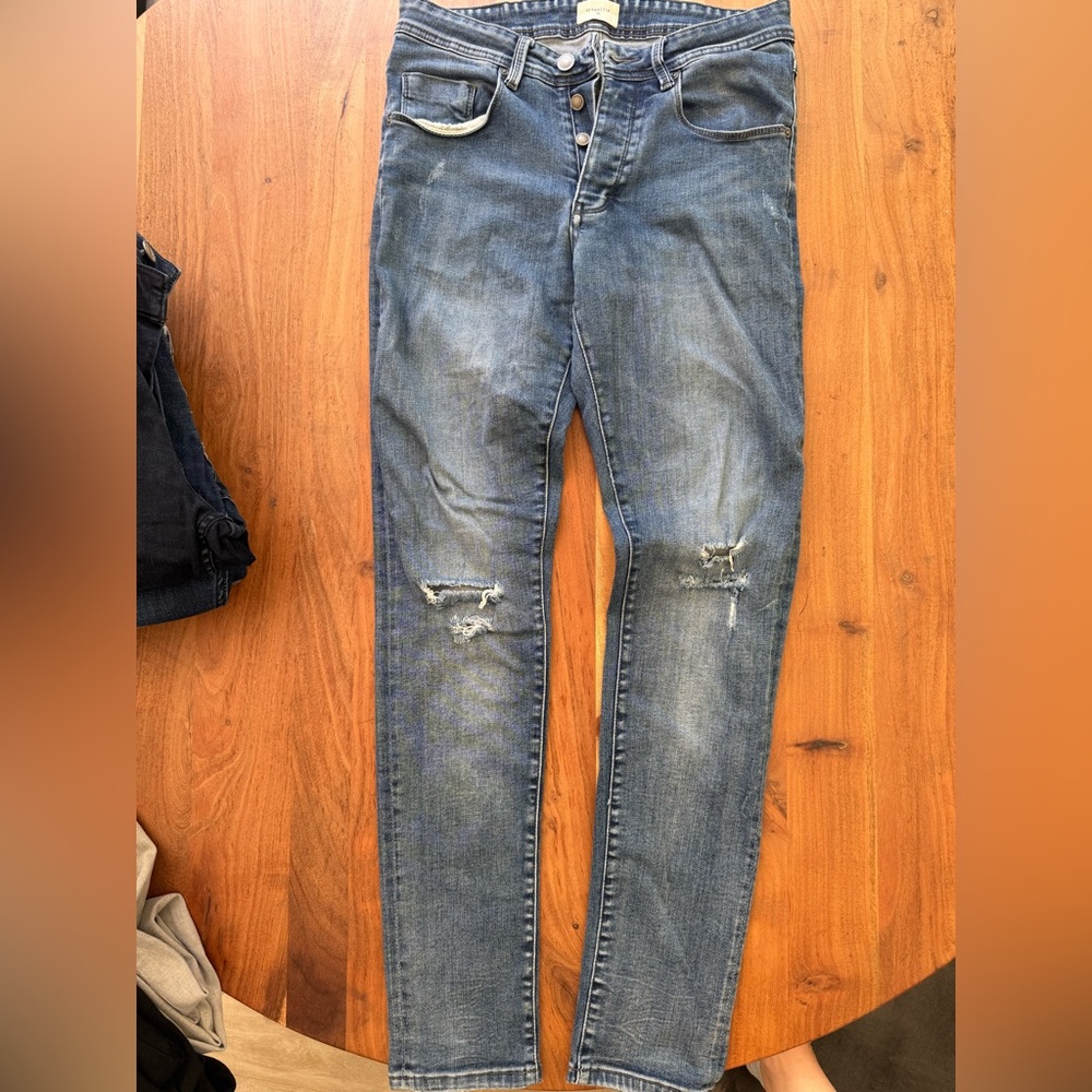 Distressed Blue Jeans from Industrie
